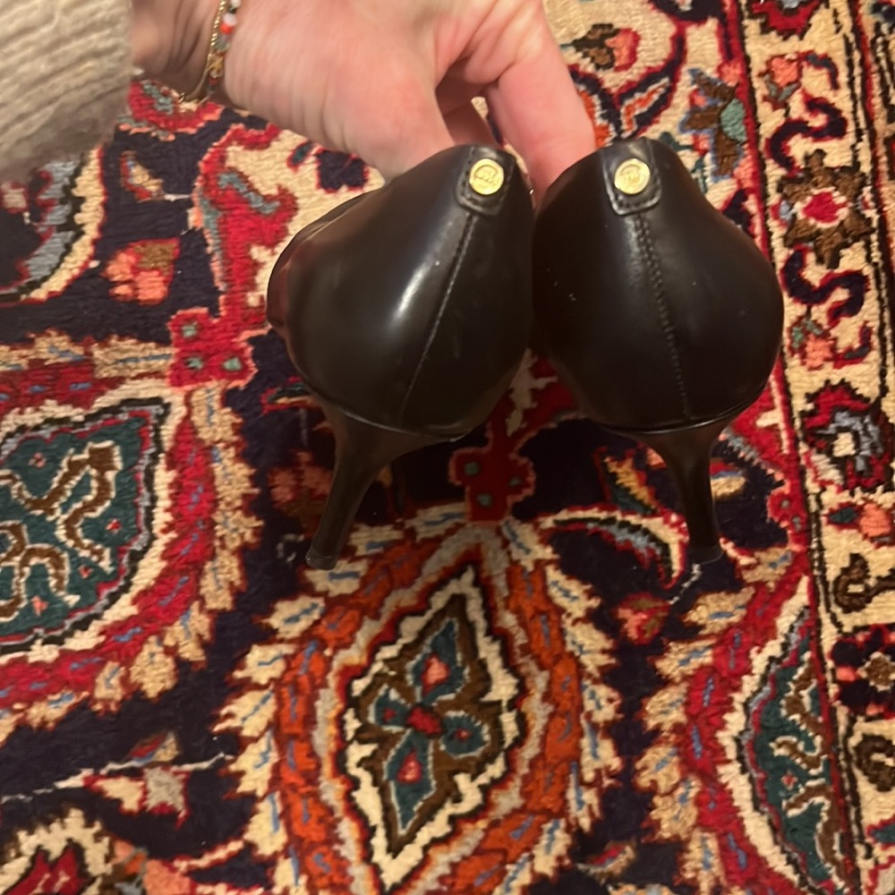 Cole Haan black pumps - Picture 3 of 4